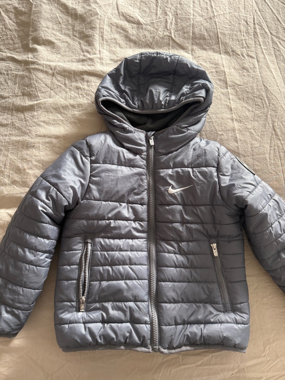 Nike Kids Silver/Gray Hooded Puffer Jacket
